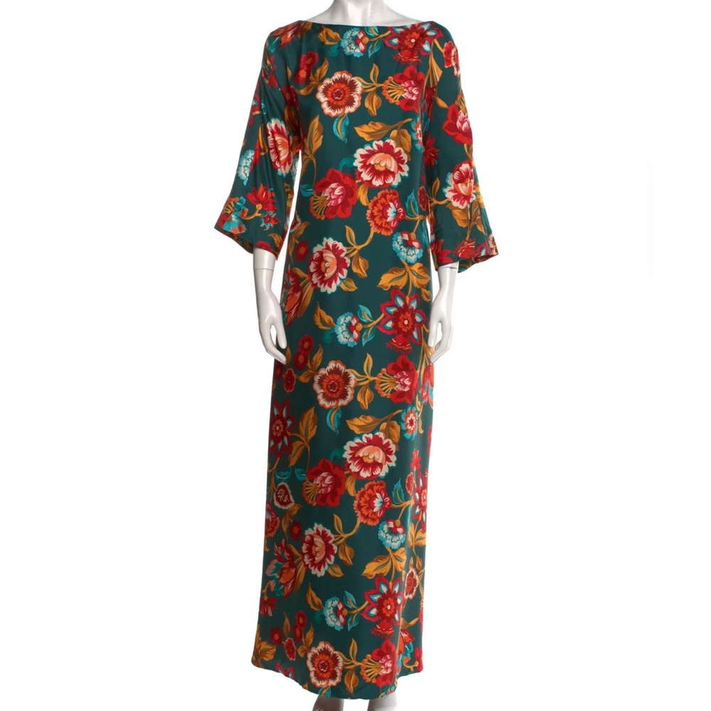 La DoubleJ Muumuu Round Neck dress in Hottie Emerald